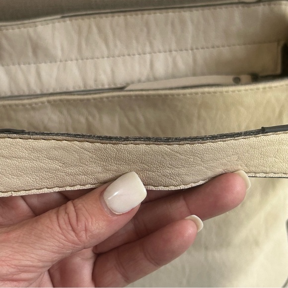 💋Jessica Simpson Studded shoulder Bag, purse, handbag, tote, hobo in Ivory - Picture 8 of 16